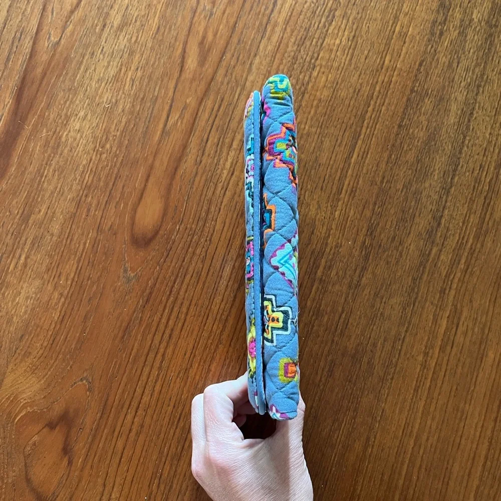 Vera Bradley trifold wallet NWOT - Picture 4 of 9